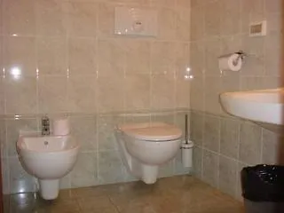Konukevi La Dell'angelo 4*